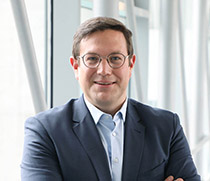 Prof. Dr. Florian P. Junne